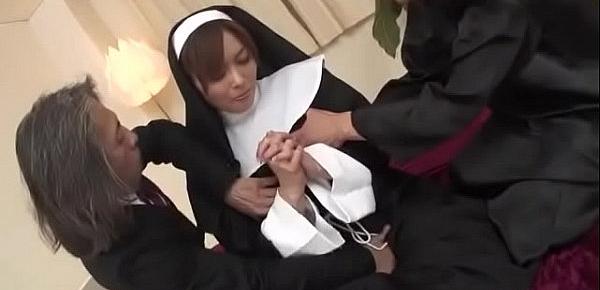  First hardcore experience for Japan nun, Hitomi Kanou